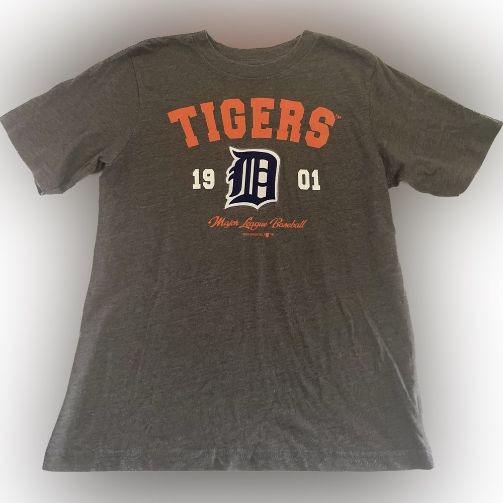 Detroit Tigers MLB ⚾️ Shirt (Old Navy) - Boys M (size 8-10)